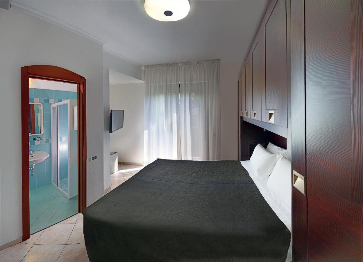 Hotel Venus 가비체 마레 외부 사진