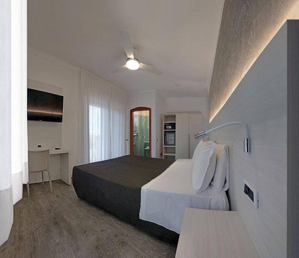Hotel Venus 가비체 마레 외부 사진